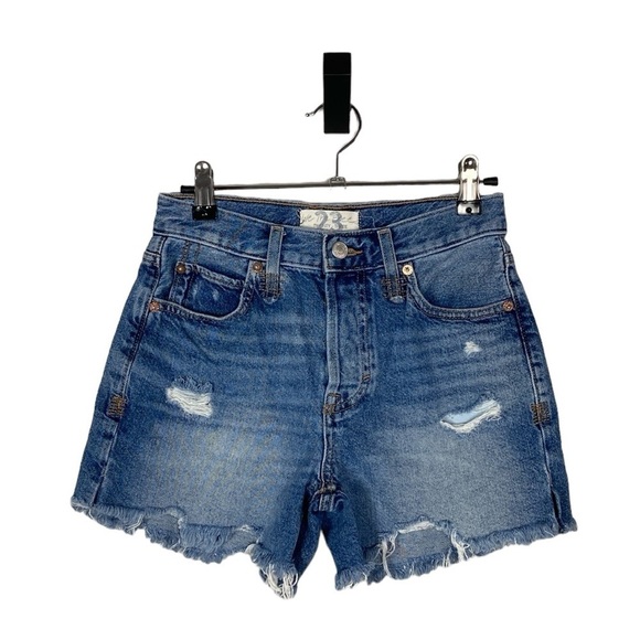 Free People Pants - Free People cut off denim shorts